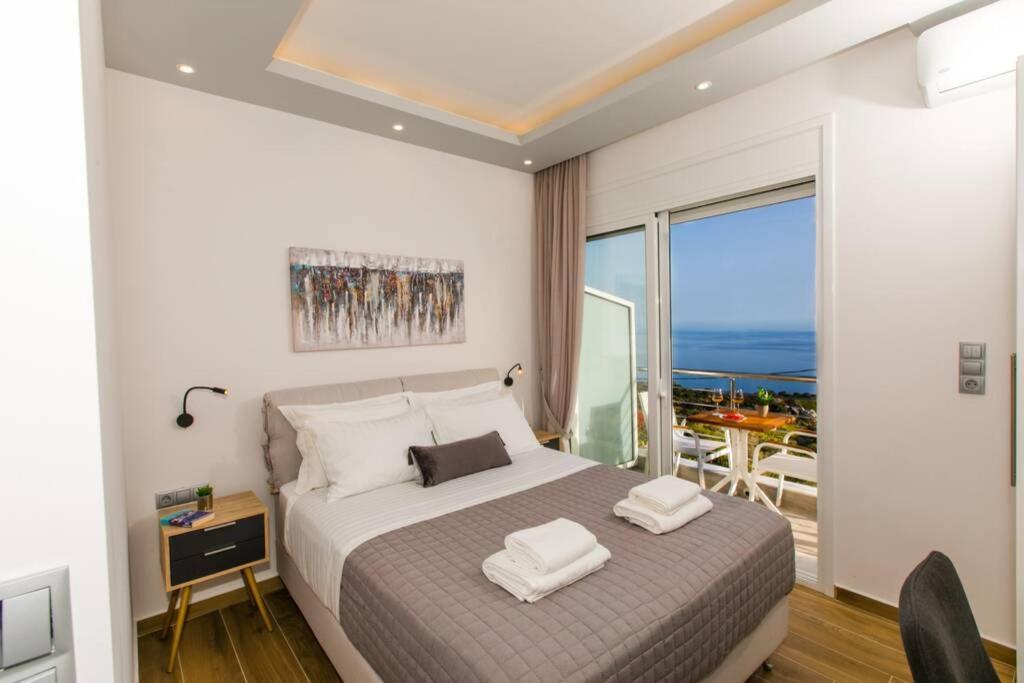 Vila Chrysi'S Ocean View Retreat Kerames Exteriér fotografie