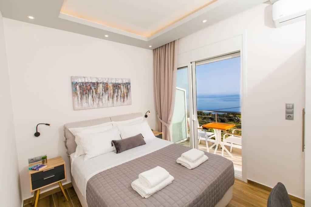Vila Chrysi'S Ocean View Retreat Kerames Exteriér fotografie