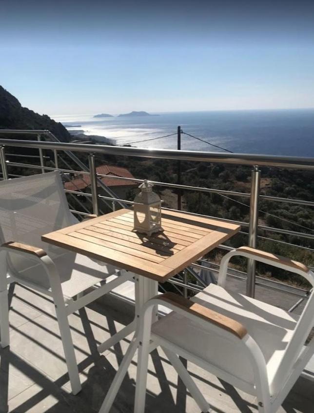 Vila Chrysi'S Ocean View Retreat Kerames Exteriér fotografie